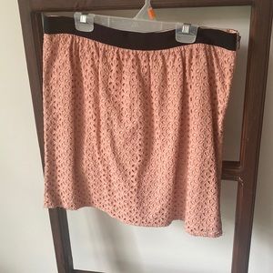 Ann Taylor Loft Size 10 peach eyelet skirt